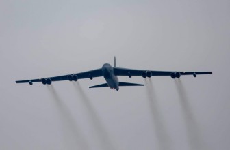 Aeronave românești și bombardiere strategice americane la exercițiul BOMBER WEAPON TRAINING